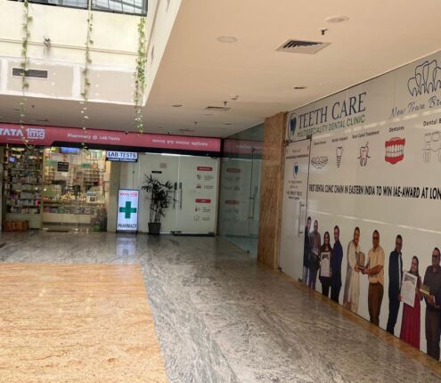 Dental Clinic NewTown 10 Award receiving dentists at our dental clinic in newtown